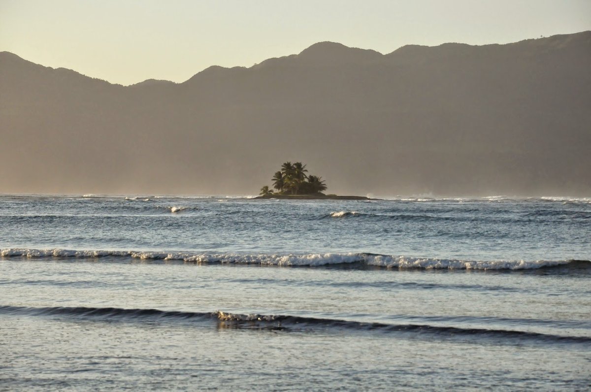 La isla de los enamorados, Las Galeras