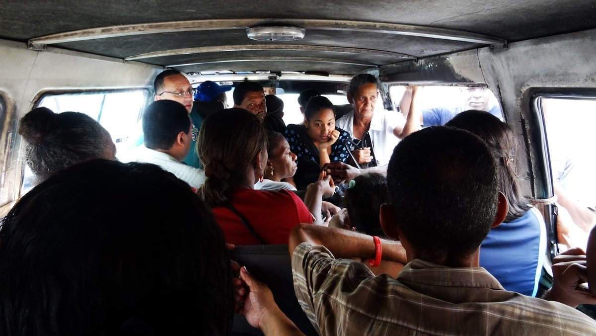 Taxi collectif (guagua)